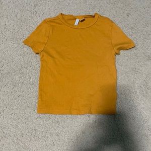 H&M crop top. Worn 1 time in amazing condition!